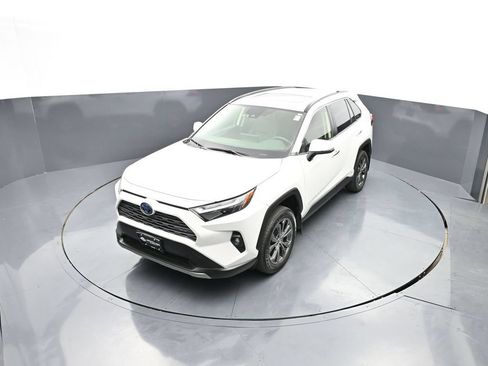 Used 2022 Toyota RAV4 Limited w/ Limited Grade Weather Package AWD/4WD image 13