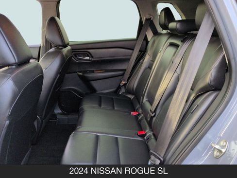 Certified 2024 Nissan Rogue SL image 16