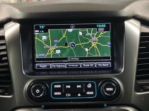 Used 2017 Chevrolet Suburban Premier RWD image 19