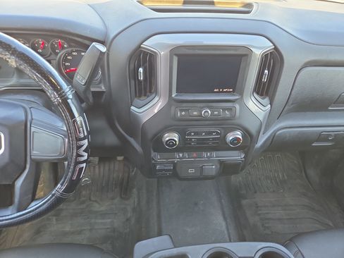 Used 2020 GMC Sierra 3500 4x4 Crew Cab w/ Convenience Package image 22