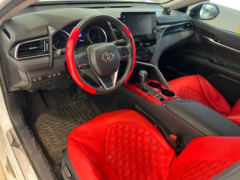 Used 2023 Toyota Camry XLE w/ Protection Package (Q2) (TMS) FWD image 13