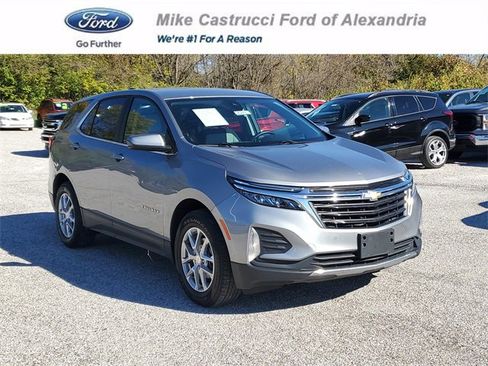 Used 2023 Chevrolet Equinox LT w/ Driver Convenience Package image 1