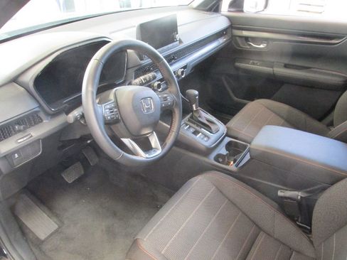 Used 2025 Honda CR-V Sport image 5