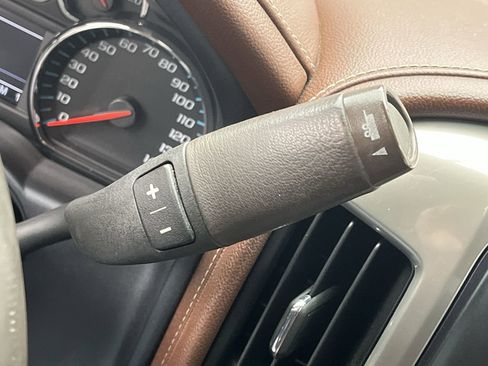 Used 2016 Chevrolet Silverado 2500 High Country w/ Duramax Plus Package image 24