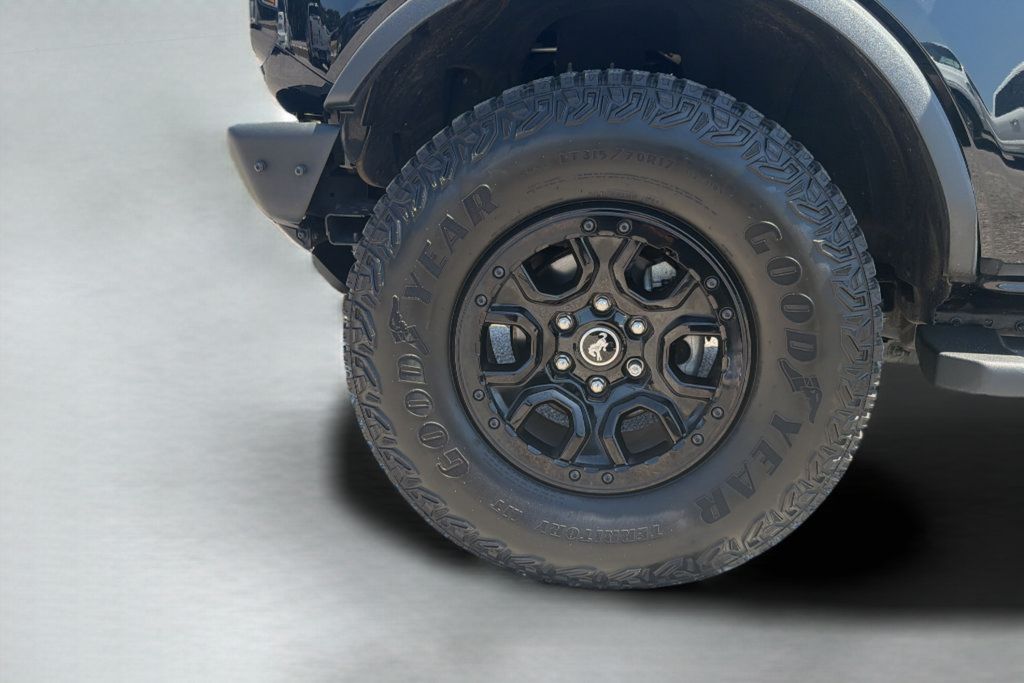 Used 2024 Ford Bronco Wildtrak AWD/4WD image 29