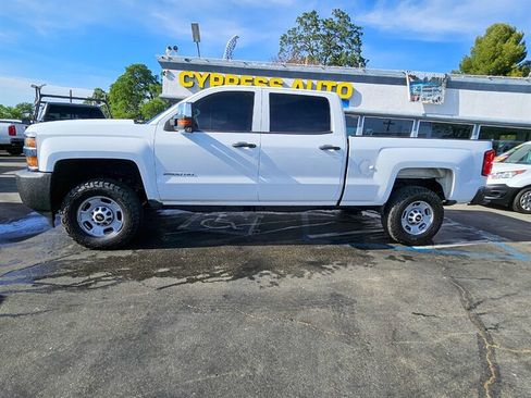 Used 2018 Chevrolet Silverado 2500 W/T w/ WT Fleet Convenience Package image 2