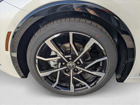 New 2026 Toyota Prius Plug-In Hybrid image 9