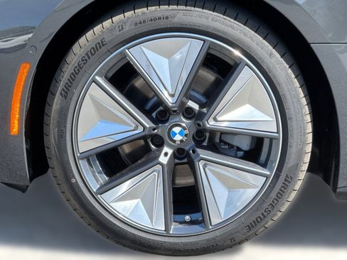 Used 2026 BMW i4 eDrive40 w/ Premium Package RWD image 12