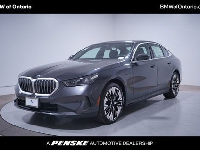 New 2026 BMW 530i w/ Premium Package