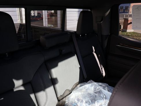 New 2026 GMC Sierra 1500 Elevation w/ Elevation Premium Package image 12