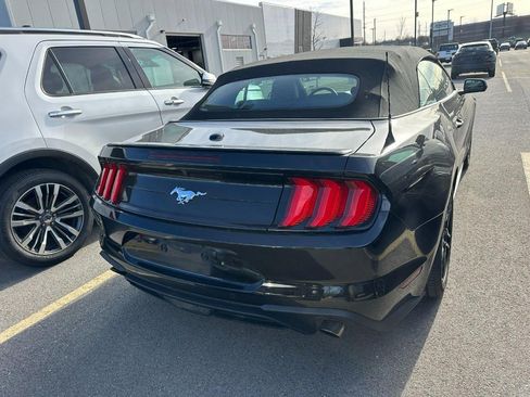 Used 2023 Ford Mustang Premium image 6