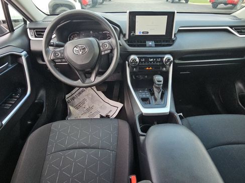Certified 2025 Toyota RAV4 XLE AWD/4WD image 8