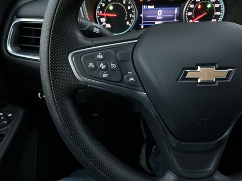 Used 2022 Chevrolet Equinox LT image 12