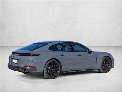 New 2025 Porsche Panamera image 9
