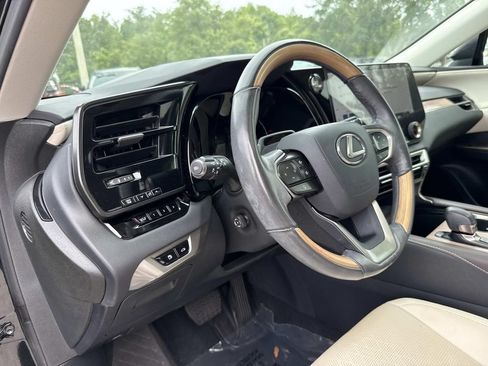 Used 2024 Lexus RX 350 Premium Plus w/ Convenience Package FWD image 23