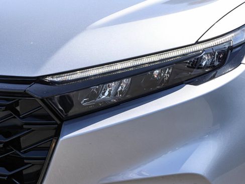 Used 2024 Honda CR-V Sport image 23