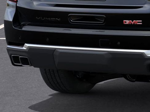 New 2026 GMC Yukon Denali w/ Denali Reserve Package AWD/4WD image 14
