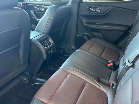 Used 2021 Chevrolet Blazer RS w/ Enhanced Convenience Package AWD/4WD image 9