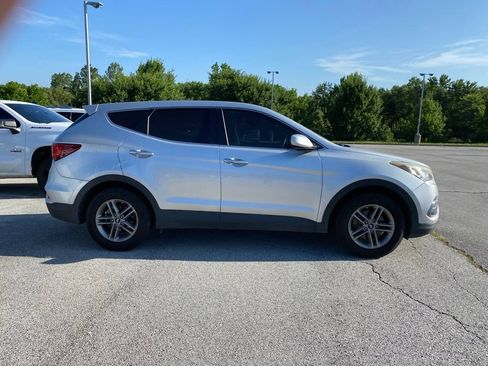 Used 2018 Hyundai Santa Fe Sport FWD image 5