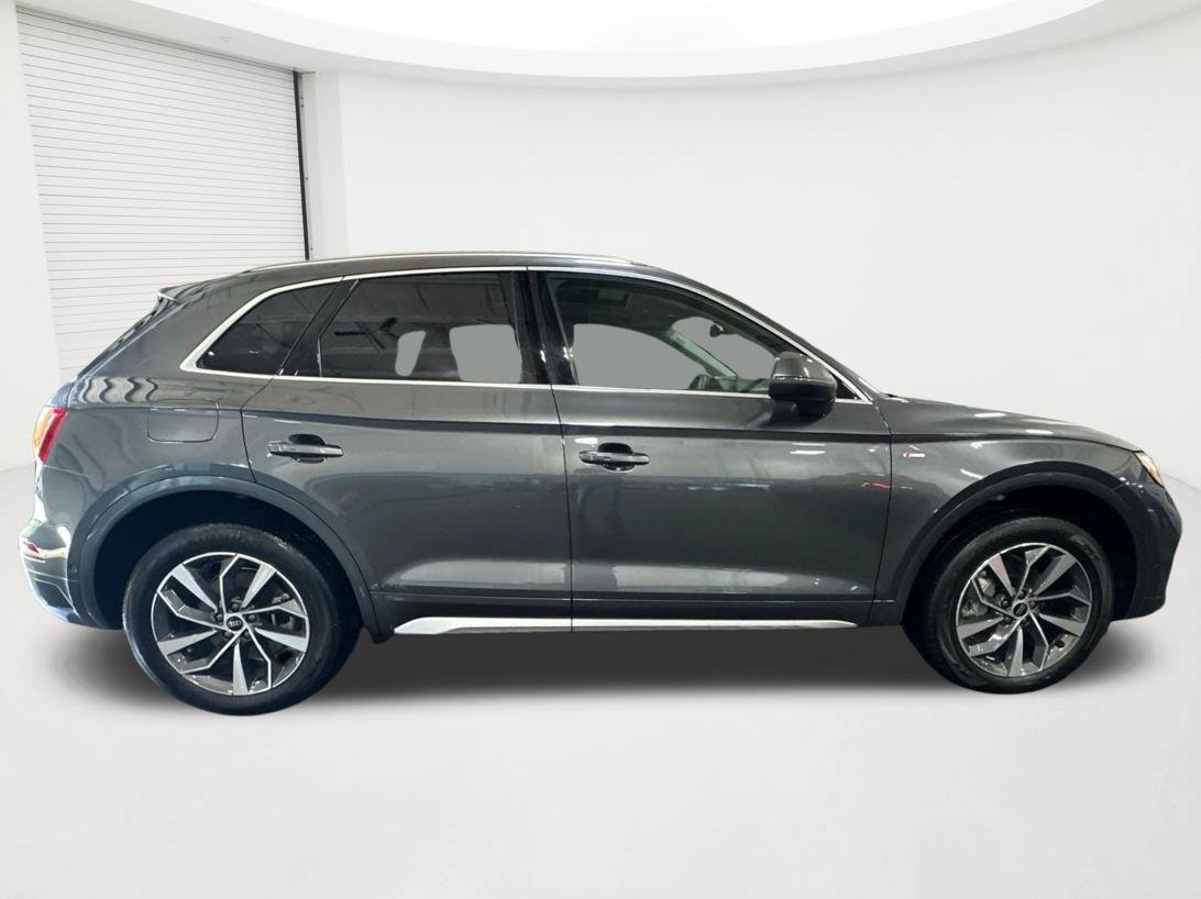 Used 2024 Audi Q5 2.0T Prestige w/ Prestige Package AWD/4WD image 4