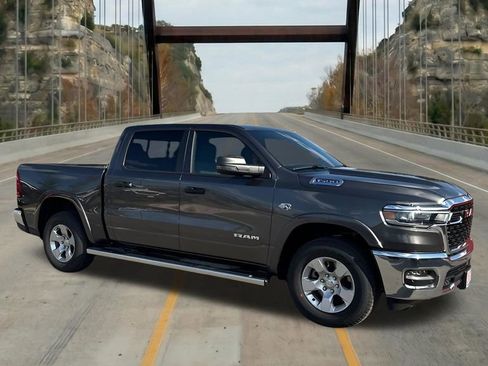 New 2026 RAM 1500 4x4 Crew Cab image 11