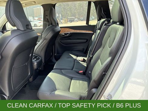 Used 2025 Volvo XC90 B6 Plus AWD/4WD image 16