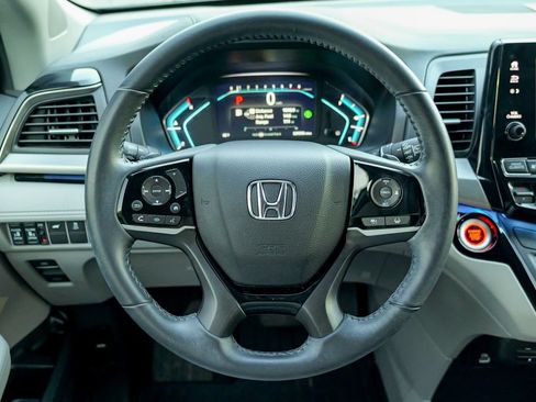 Used 2023 Honda Odyssey Touring image 44