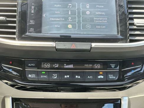 Used 2017 Honda Accord EX-L image 15