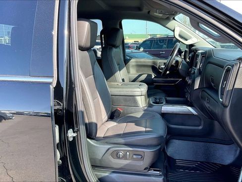 Used 2022 Chevrolet Silverado 2500 LTZ w/ Z71 Chrome Sport Edition image 10