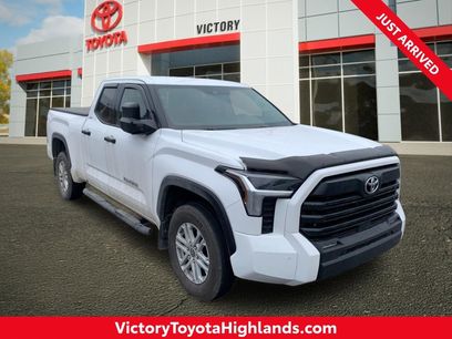 Used 2022 Toyota Tundra SR5 w/ SR5 Convenience Package
