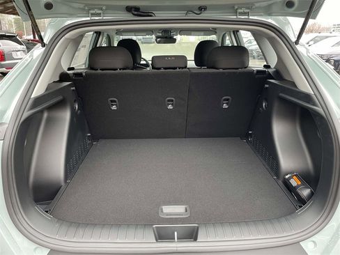 New 2026 Hyundai Kona SE image 8