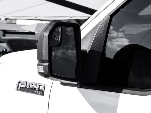 Used 2018 Ford F150 XLT w/ Equipment Group 302A Luxury image 41