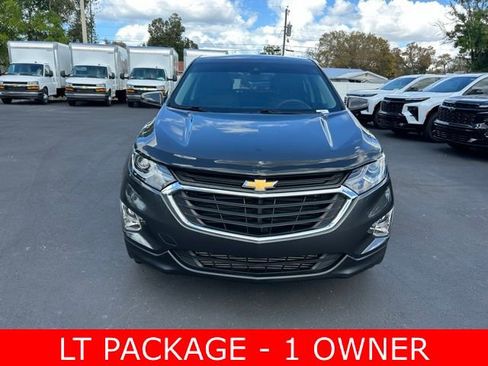 Used 2020 Chevrolet Equinox LT image 2