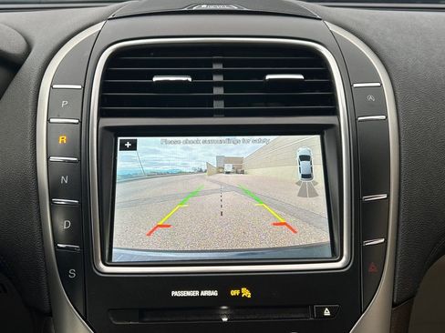 Used 2019 Lincoln Nautilus Reserve image 31