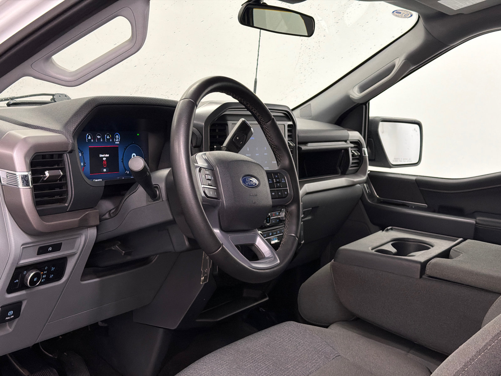 Used 2025 Ford F150 XLT w/ Equipment Group 301A Standard AWD/4WD image 14