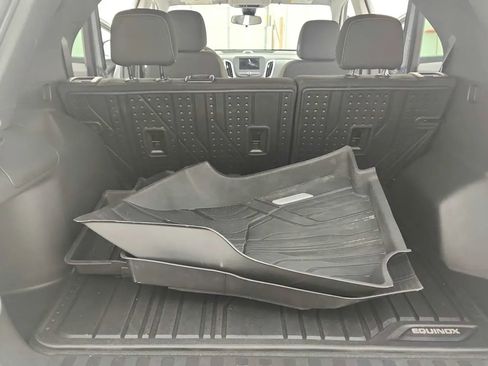 Used 2024 Chevrolet Equinox LT w/ LPO, Floor Liner Package image 19