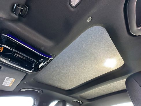 Certified 2025 Mercedes-Benz E 350 4MATIC Sedan image 33