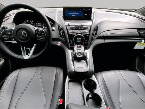 Used 2025 Acura RDX SH-AWD image 16
