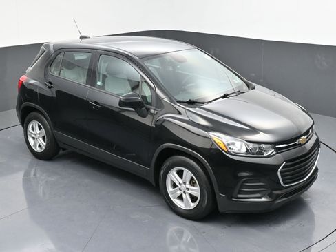 Certified 2020 Chevrolet Trax LS image 39