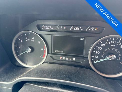 Used 2020 Ford F350 XLT w/ Camper Package AWD/4WD image 16