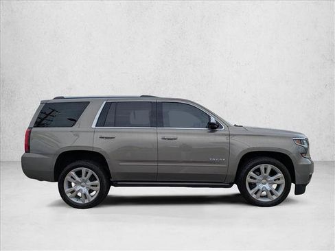 Used 2017 Chevrolet Tahoe Premier AWD/4WD image 4