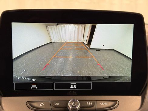 Used 2025 Chevrolet Blazer LT image 16