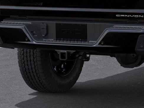 New 2026 GMC Canyon Denali AWD/4WD image 14