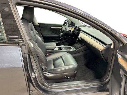 Certified 2021 Tesla Model 3 Standard Range Plus RWD image 13