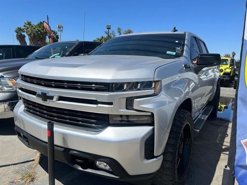 Used 2020 Chevrolet Silverado 1500 RST w/ All-Star Edition AWD/4WD image 2
