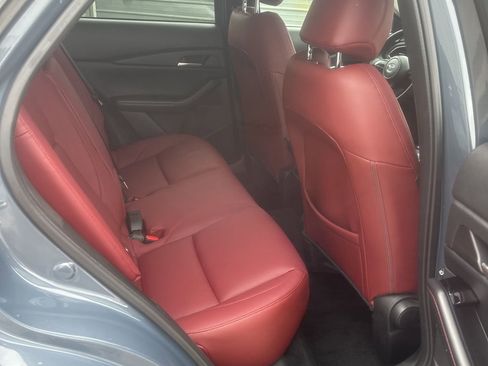 Used 2025 MAZDA CX-30 AWD 2.5 S w/ Preferred Package image 18