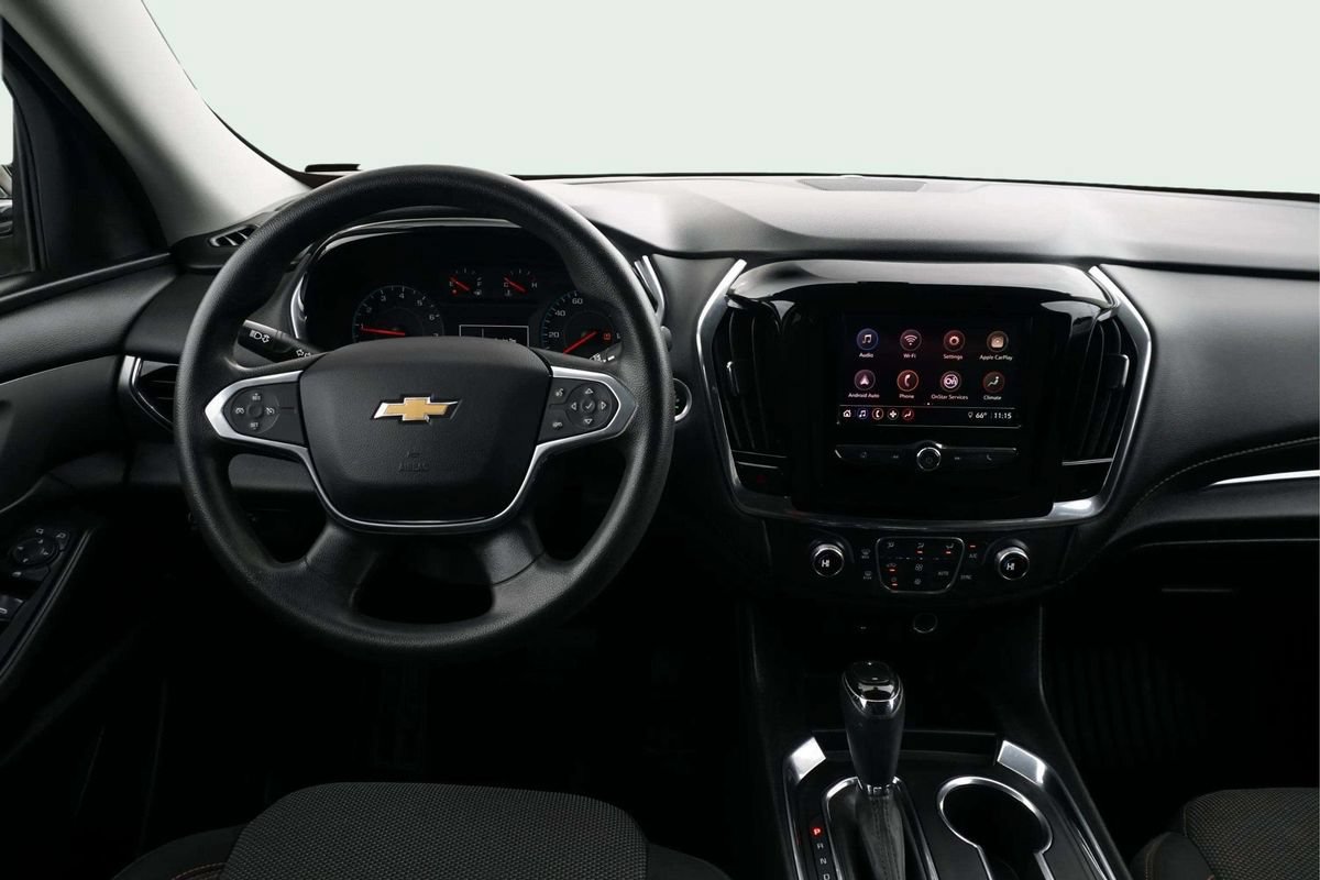 Used 2020 Chevrolet Traverse LS FWD image 21