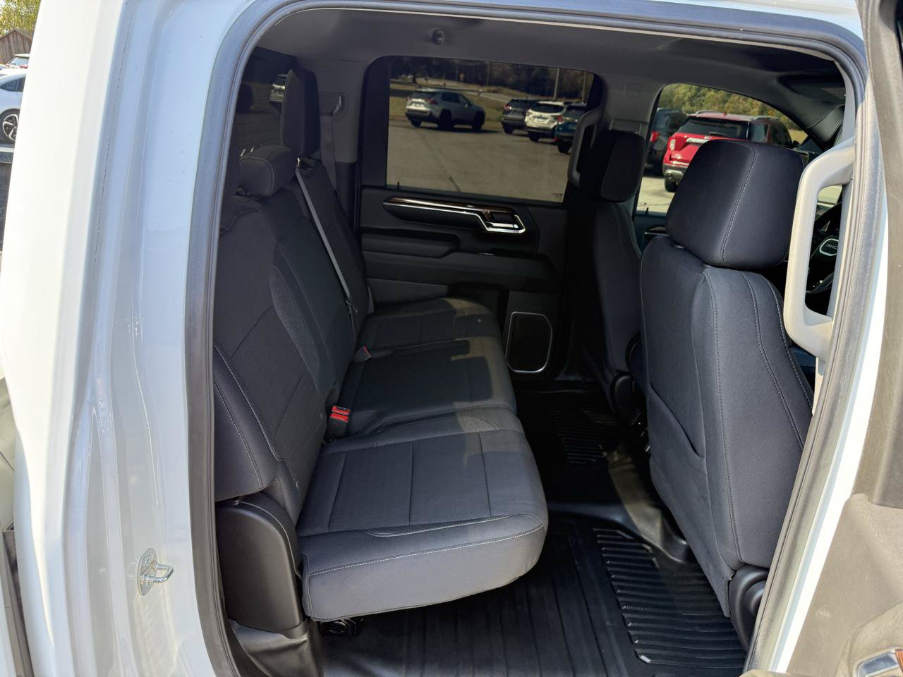 Used 2024 GMC Sierra 2500 SLE w/ SLE Convenience Package AWD/4WD image 18