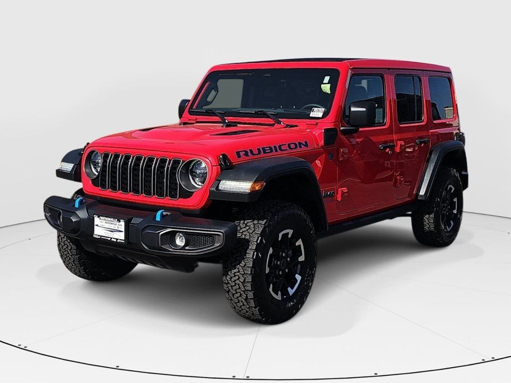 Used 2025 Jeep Wrangler Unlimited Rubicon 4xe w/ Safety Group AWD/4WD image 7