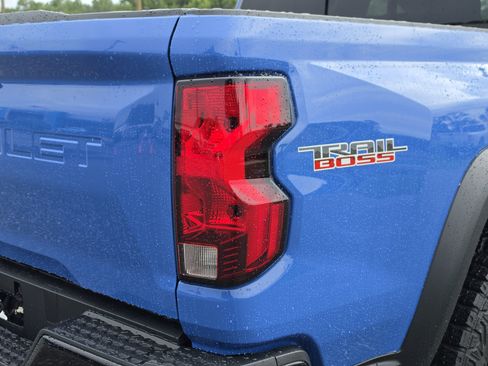 New 2026 Chevrolet Colorado Trail Boss AWD/4WD image 14